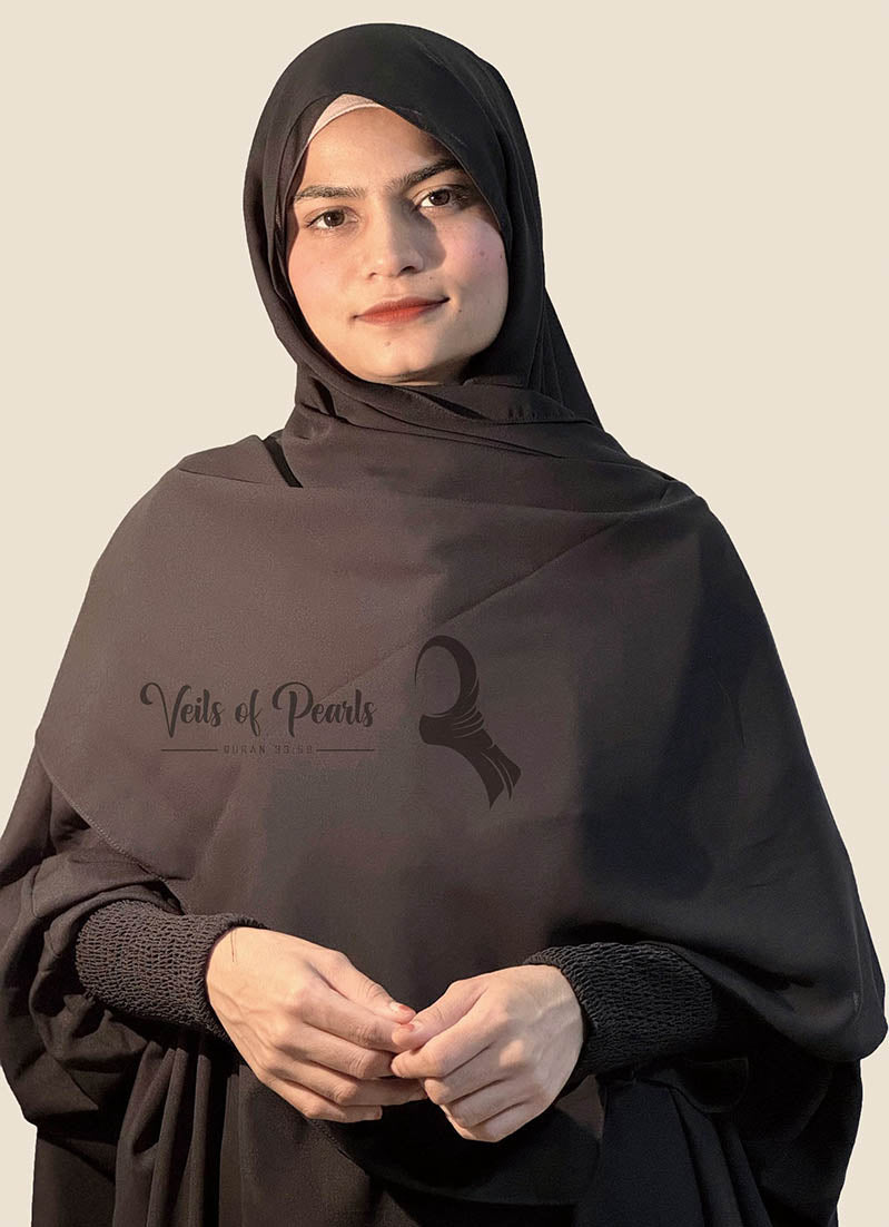 veils of pearls plain black chiffon hijab - premium quality chiffon fabric, lightweight and breathable. perfect for everyday wear or special occasions. dimensions: 150cm x 70cm